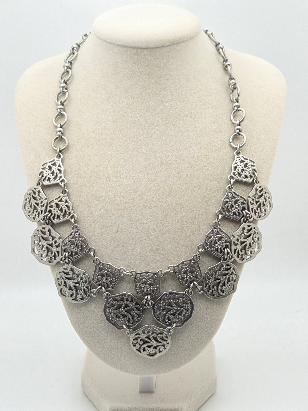 JK by Thirty-One Silver Tone Filigree Bib Statement Necklace 19"